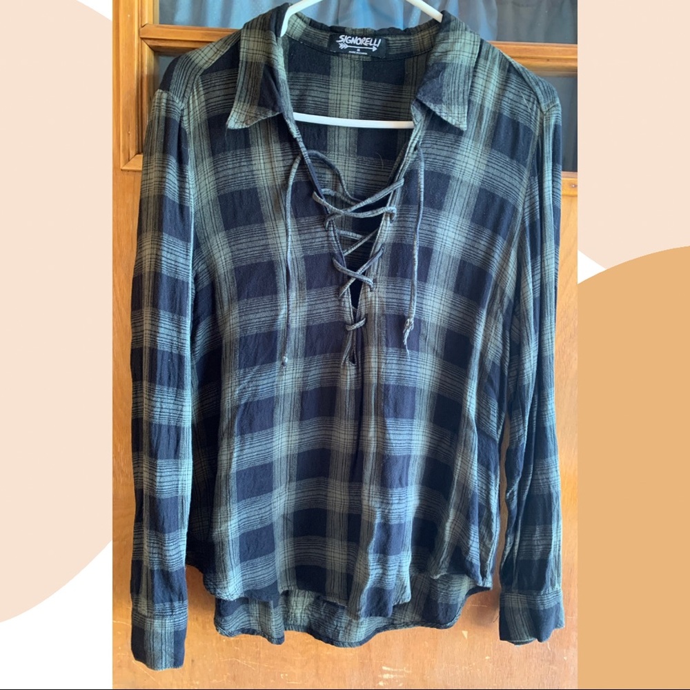 Signorelli brand tunic style plaid shirt size M